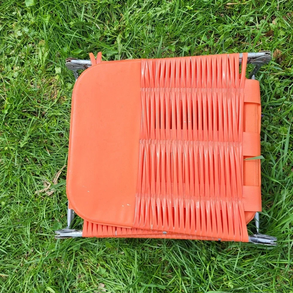 Kids Vintage Jelly Tube Lawn Chair Chaise Lounge Red Orange Bear 50